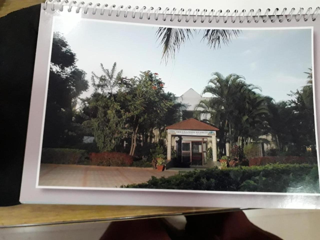 Dharamshi Resorts Hassan Exterior photo